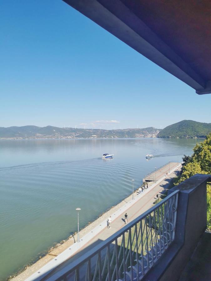 Dunavska Panorama 哥鲁拜克 外观 照片